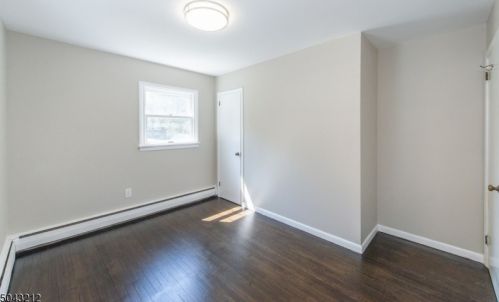 101 Mine Hill Rd, Oxford NJ  07863-3064 exterior