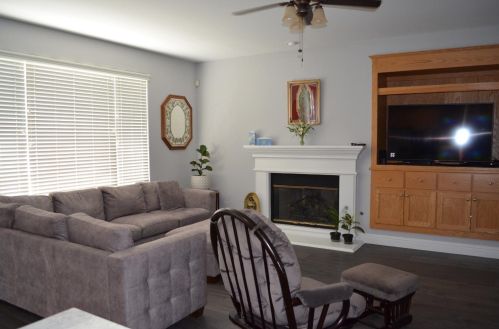 3128 Queens Gate Ln, Modesto CA  95355-8684 exterior
