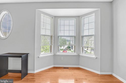 2724 Shelburne Rd, Downingtown PA  19335-6015 exterior