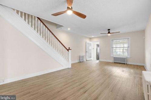 1005 Yates Ave, Boothwyn PA  19061-4636 exterior