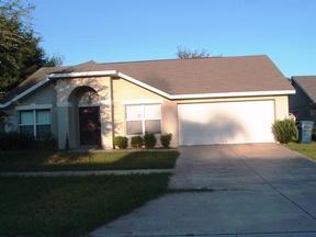 3620 Meadow Green Dr, Tavares, FL 32778-9481