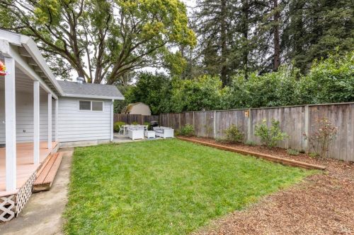 3444 Montgomery Dr, Santa Rosa CA  95405-5142 exterior