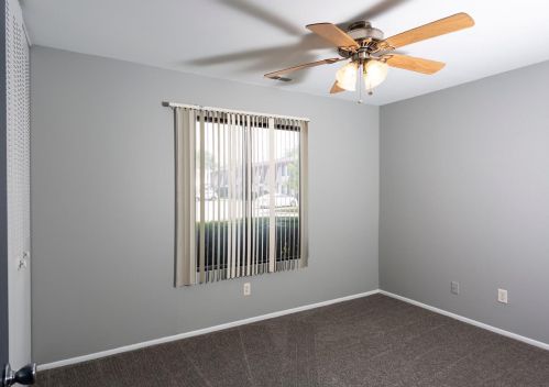 355 60th Dr, Gary IN  46410-3011 exterior