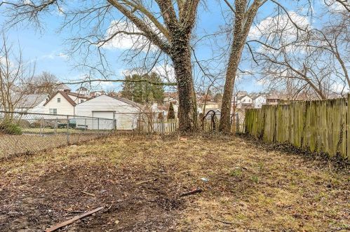 2621 Grandview Ave, Mckeesport PA  15132-7831 exterior