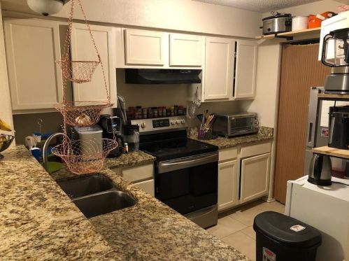 2190 Aspen Dr, Dallas, TX 75227-8157