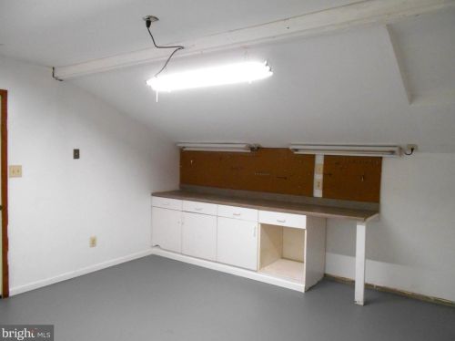 200 Cardiff Rd, Fairless Hills PA  19030-1302 exterior