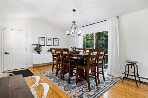 245 Bound Tree Rd, Hopkinton NH  03229-3124 exterior