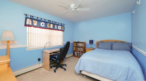 8 Daremy Ct, Lake Grove NY  11755-3226 exterior