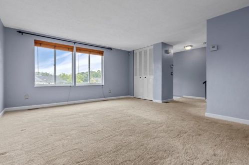 4333 Hemlock Cir, Allison Park PA  15101-2121 exterior