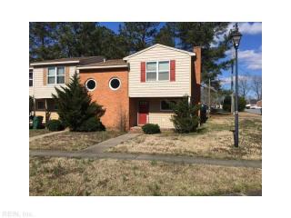 400 Division St, Suffolk VA  23434-3965 exterior