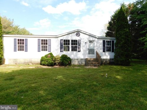 35353 Dannys Dr, Laurel, DE 19956-3311
