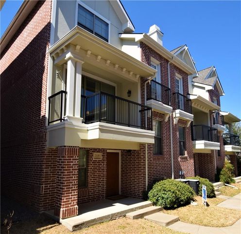 2118 Grove Park Ln, Richardson, TX 75080-8406
