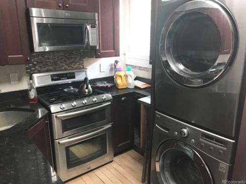 1350 Franklin St, Denver CO 80205-3902 exterior