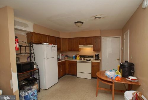 403 Allens Aly, Wilmington, DE 19801-4800