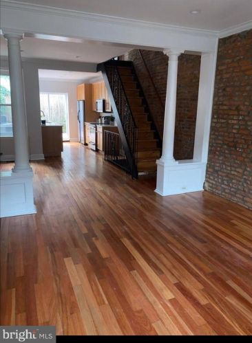 1212 Howard St, Philadelphia PA  19147-5413 exterior