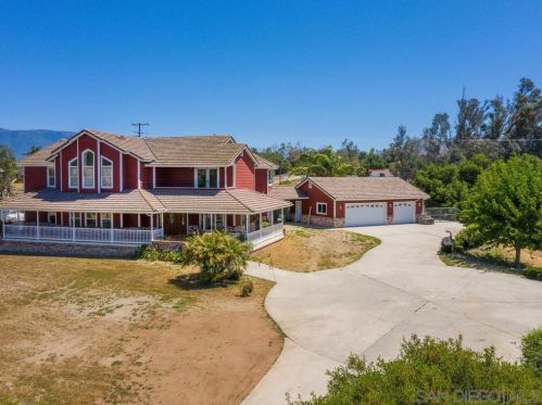 29289 Grandfathers Ln, Valley Center, CA 92082-6118