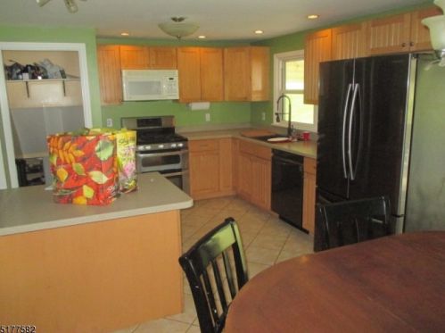 708 Franklin St, Belvidere NJ  07823-2004 exterior