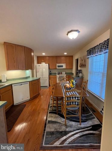 112 Monticello Cir, Locust Grove VA  22508-5331 exterior