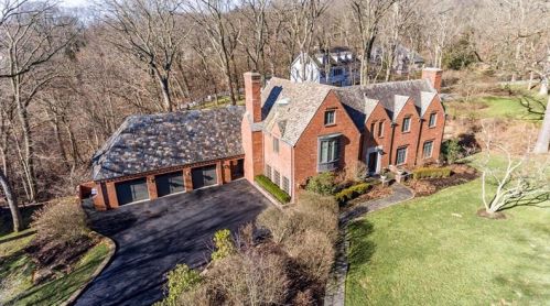900 Waldheim Rd, Pittsburgh, PA 15215-1839