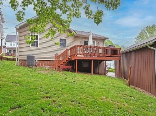 334 South St, Evans City PA  16033-1121 exterior