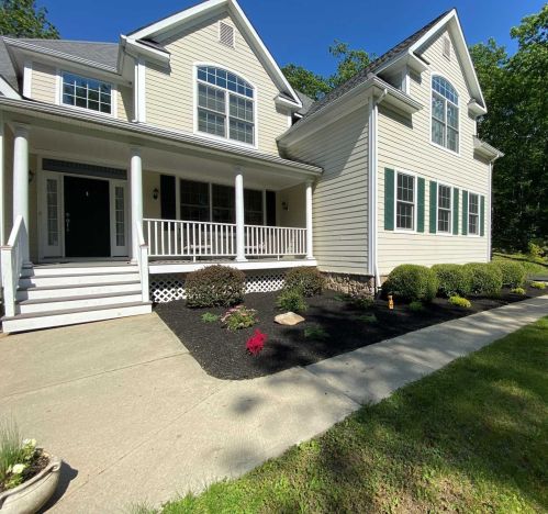 73 Athena Ct, Mahopac, NY 10541-3000