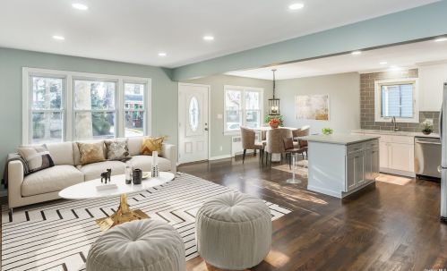 190 Violet Ave, Floral Park NY  11001-3026 exterior