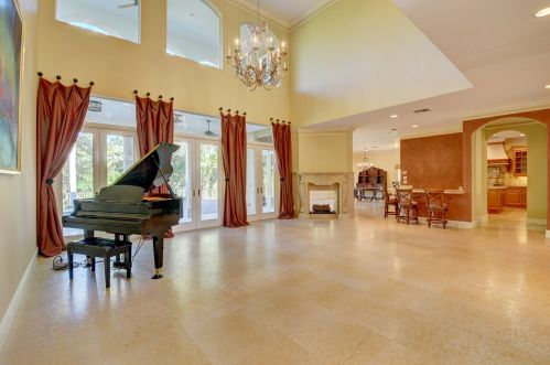 4255 Gleneagles Dr, Boynton Beach FL  33436-4914 exterior