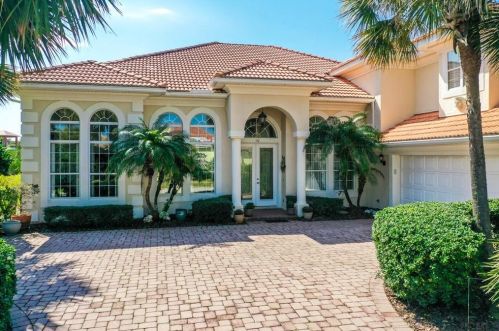 10 Cypresswood Dr, Palm Coast, FL 32137-3360