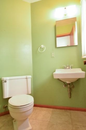 2104 113, Milwaukee WI 53226-4001 exterior