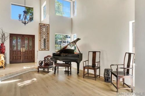 14064 Montfort Ct, San Diego, CA 92128-4284