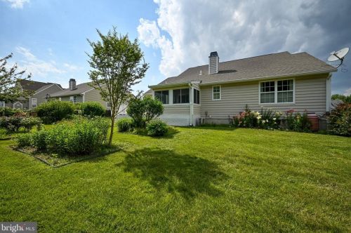 236 Landing Dr, Slaughter Beach, DE 19963-5387