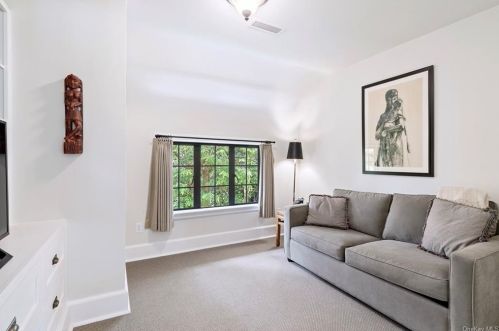 177 Soundview Ave, White Plains NY  10606-3825 exterior