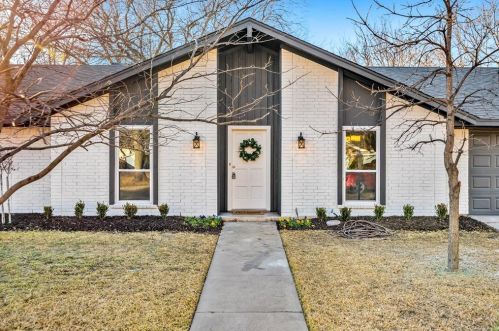 2205 Picadilly Ln, Denton, TX 76209-8637
