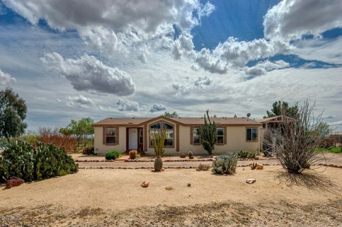 31210 232nd Ave, Wittmann, AZ 85361-8692