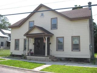 705 Pickering St, Ogdensburg, NY 13669-3342