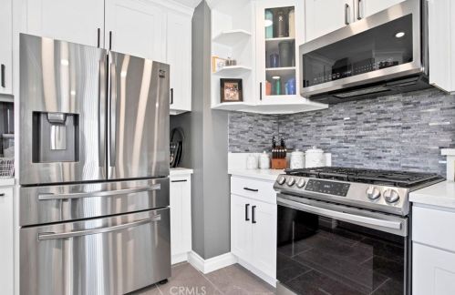 15733 Topango Rd, Victorville CA  92394-1372 exterior