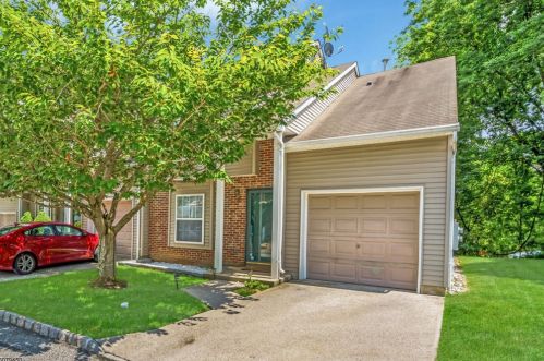 59 Cambridge, Oxford, NJ 07863-3410
