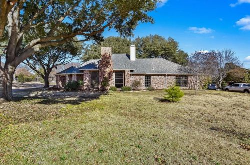 29 Santa Monica Cir, St Paul, TX 75098-8239