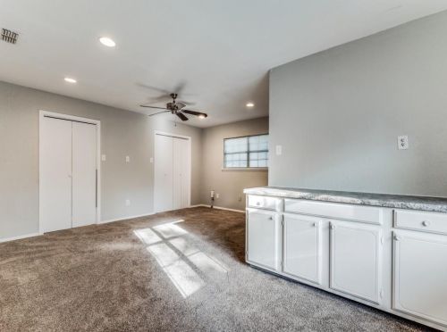 3727 Biddison St, Fort Worth TX  76109-2706 exterior