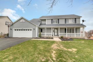 16516 Hyland Ct, Lakeville, MN 55044-4608