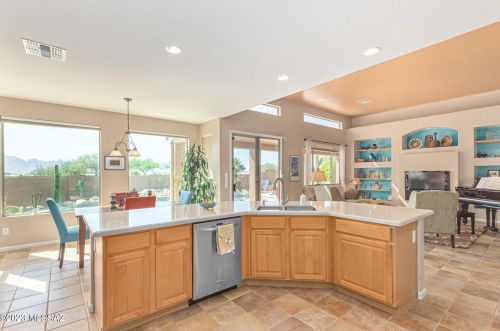 63451 Cat Claw Ln, Tucson AZ 85739-1259 exterior