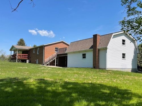 123 Williams Rd, Stahlstown, PA 15687-1331