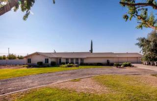 6513 Sussex Way, Fresno, CA 93723-9239