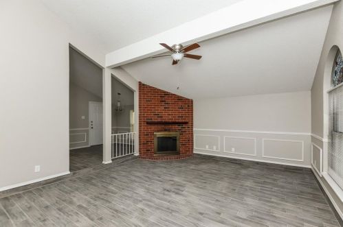 914 Blue Jay Dr, Midlothian TX  76063-1566 exterior