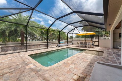 431 Boundary Blvd, Placida FL  33947-2002 exterior