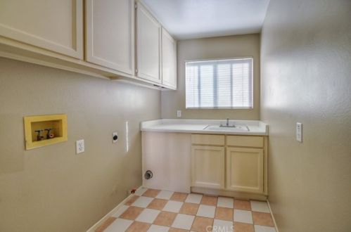 621 Sepulveda Pl, Placentia CA  92870-4292 exterior