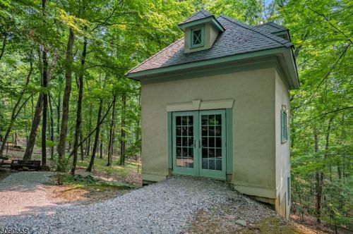 27 Hideaway Ln, Sparta NJ  07871-3510 exterior