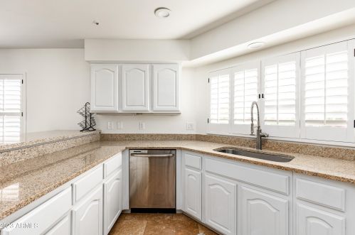 7628 77 Pl, Scottsdale AZ 85258-3499 exterior