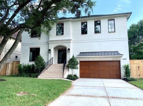 4519 Holly St, Bellaire, TX 77401-5802