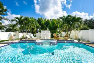 3022 Rockville Ln, West Palm Beach, FL 33411-8299